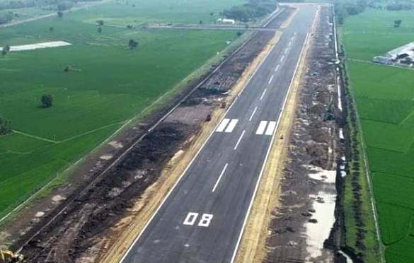 Proyek Pekerjaan Pemenuhan Runway Strip dan Permukaan Kontruksi Runway 12 Oktober 2020 !